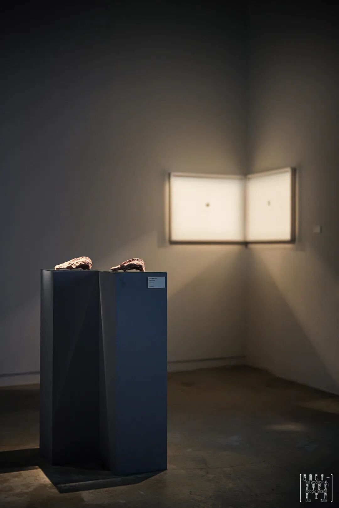 “超矩阵”展览开幕式现场,成都当代影像馆,2026